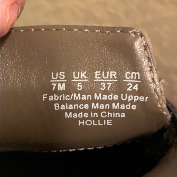 Carlos Santana Booties - Picture 6 of 7